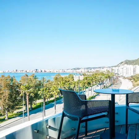 Hotel Yacht 4*