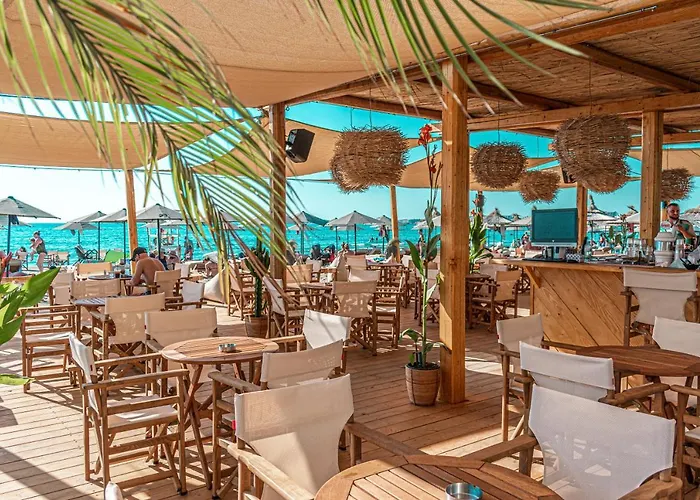 Yacht 酒店 Vlorë