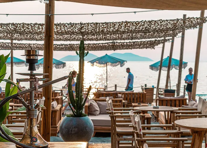 Yacht 酒店 Vlorë