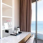 Yacht 4* Vlorë