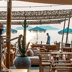 Yacht מלון Vlorë