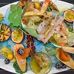 מלון Yacht 4*