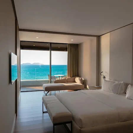 Yacht Hotell 4*