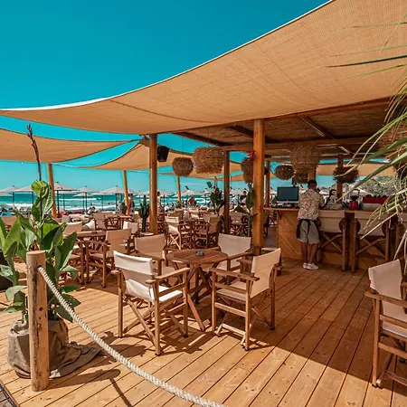 Hotel Yacht