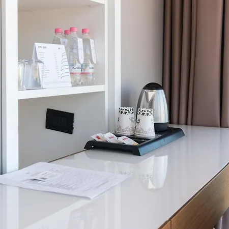 Hotell Yacht Vlorë