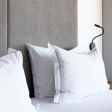 Yacht Hotell 4*