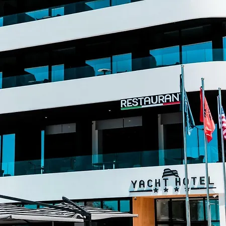 Yacht 4* Vlorë