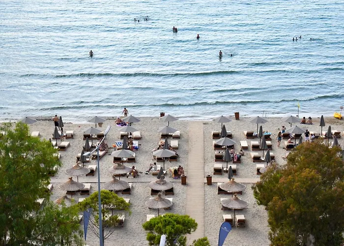 Yacht Hotel Vlorë